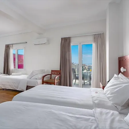 Attalos Hotel 3*