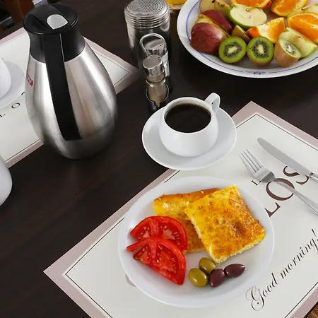 Hotel Attalos 3*